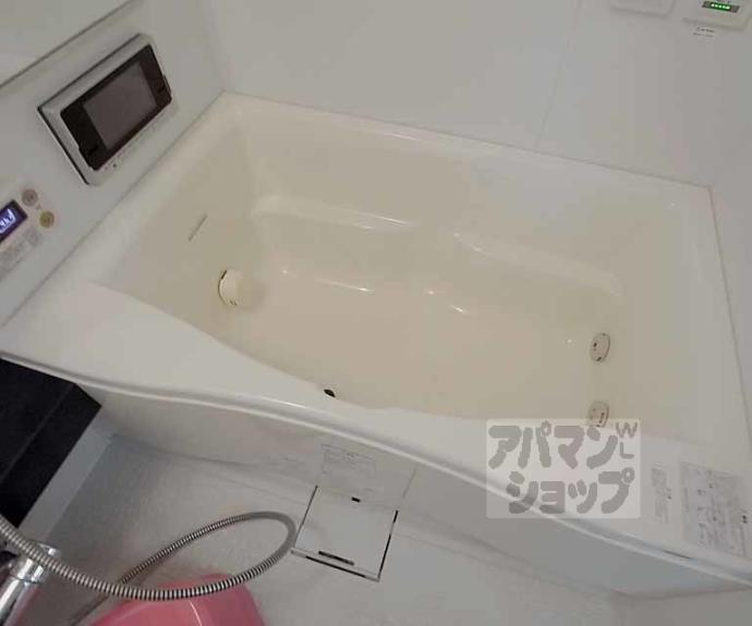 【フェミネンス御所西】間取