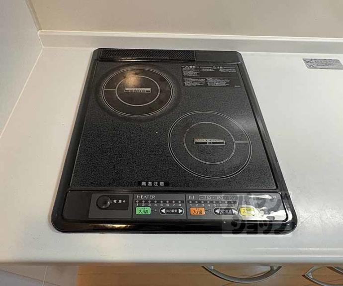 【フェミネンス御所西】間取