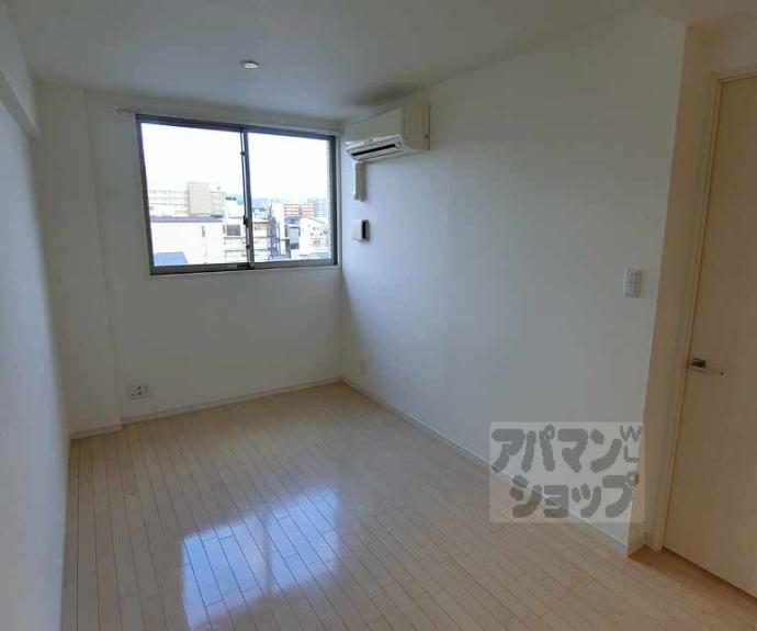 【カスタリア壬生】間取