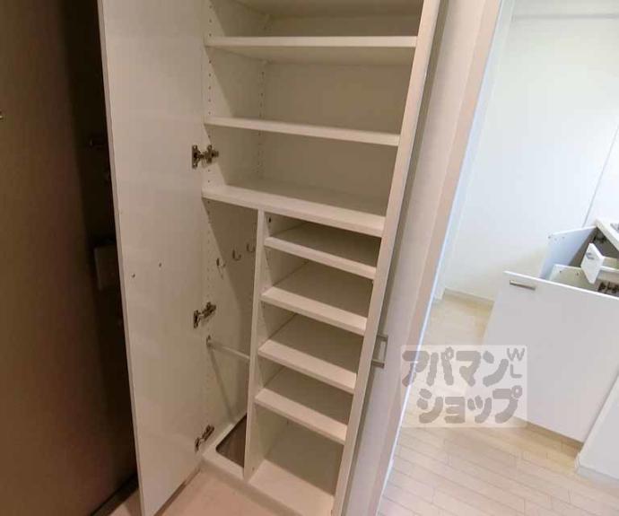 【カスタリア壬生】間取