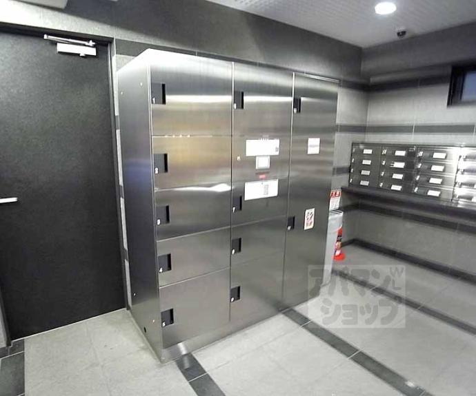 【グランレブリー室町六角】間取