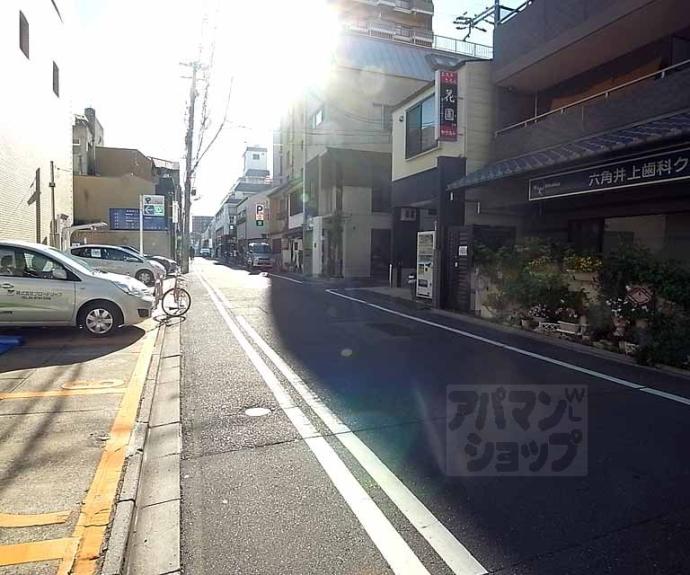 【グランレブリー室町六角】間取