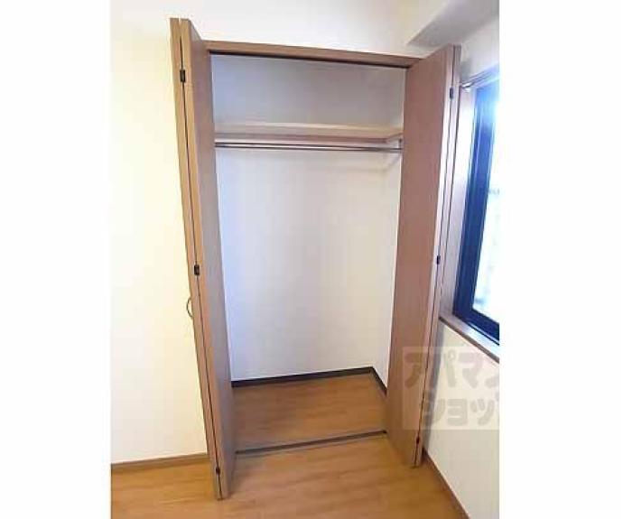 【グランレブリー室町六角】間取