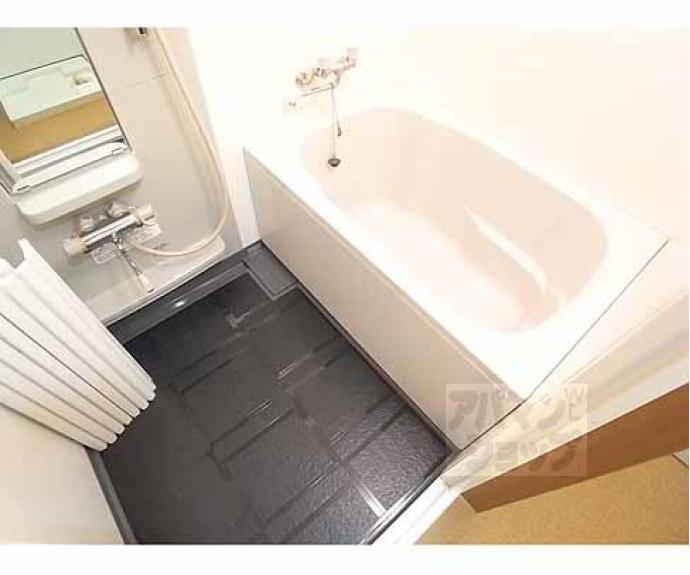 【グランレブリー室町六角】間取