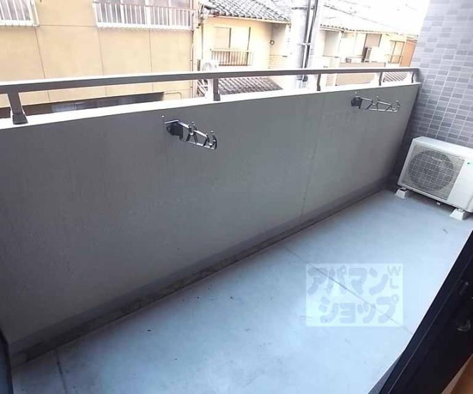 【グランレブリー室町六角】間取