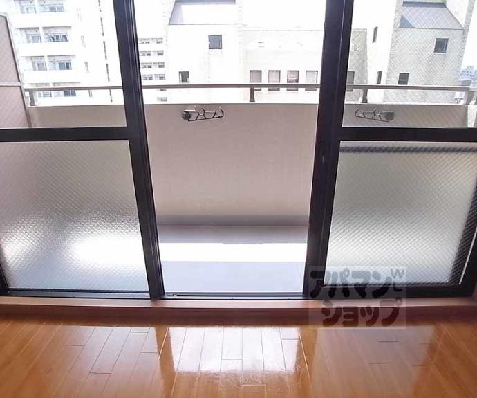【グランレブリー室町六角】間取