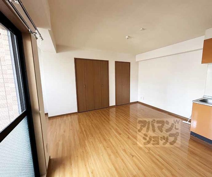 【グランレブリー室町六角】間取