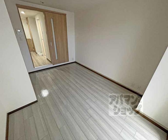 【四条敷島ビル】間取