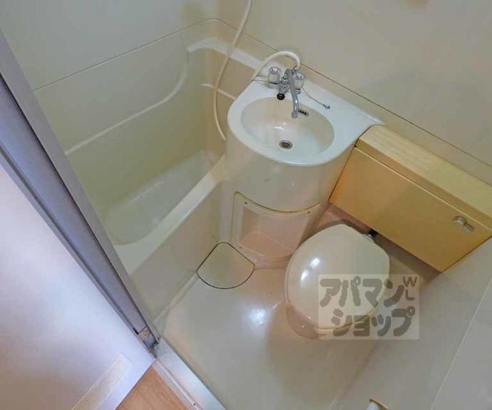 【四条敷島ビル】間取