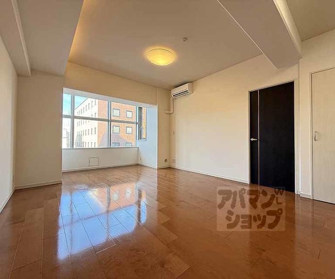 【ＱＵＯＮ四条柏屋町】間取