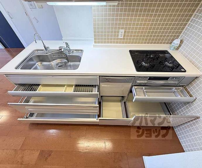 【ＱＵＯＮ四条柏屋町】間取