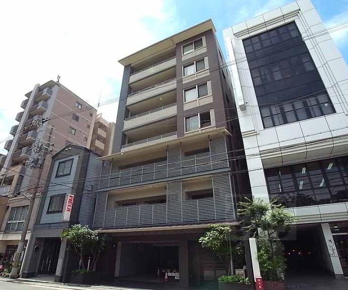 【ライオンズ京都四条烏丸レジデンス】間取