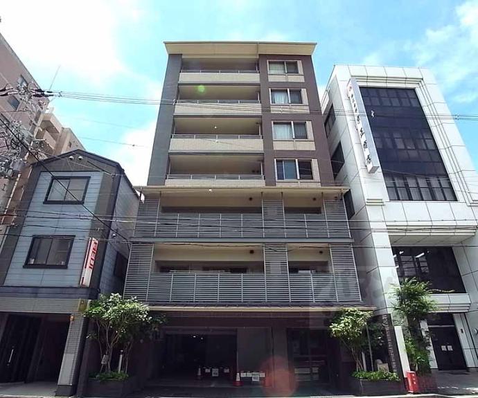 【ライオンズ京都四条烏丸レジデンス】間取