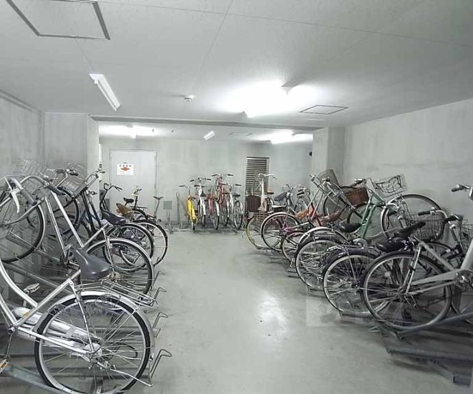 【ライオンズ京都四条烏丸レジデンス】間取