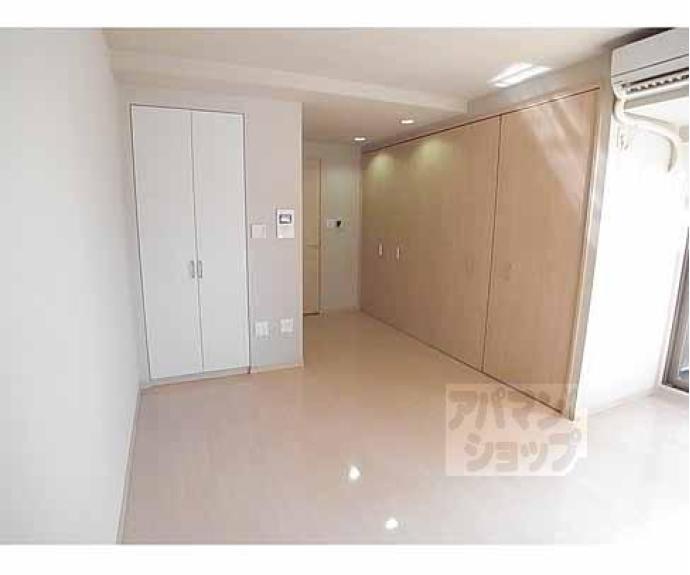 【ライオンズ京都四条烏丸レジデンス】間取