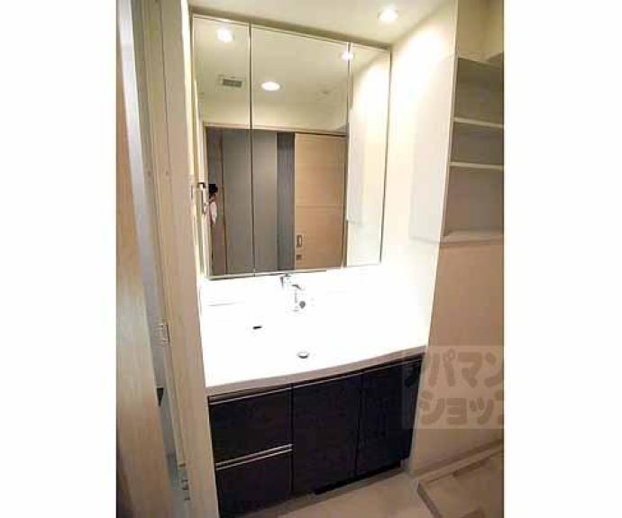 【ライオンズ京都四条烏丸レジデンス】間取