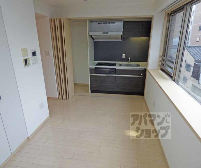 【ライオンズ京都四条烏丸レジデンス】間取