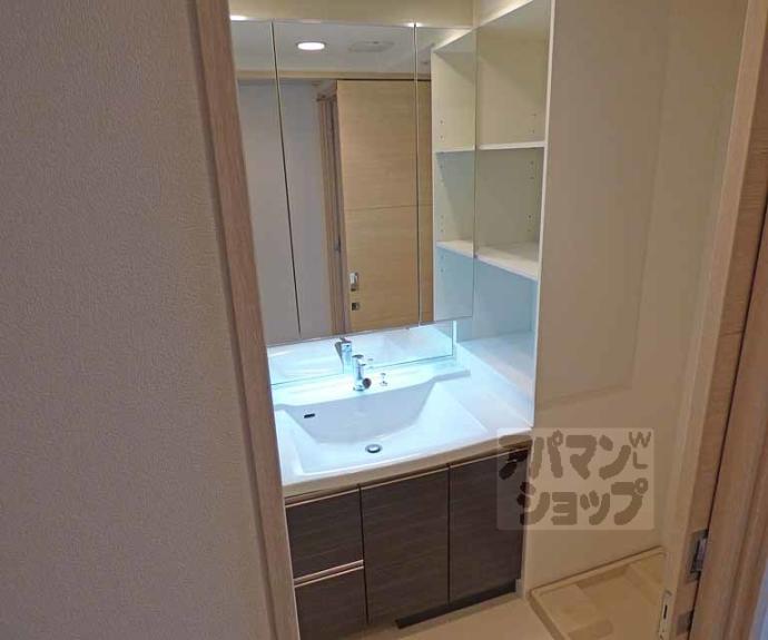 【ライオンズ京都四条烏丸レジデンス】間取