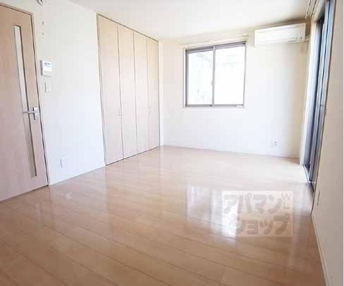 【シャーメゾン壬生】間取