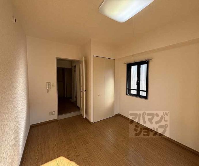 【カーサ・ＤＥ・古都】間取