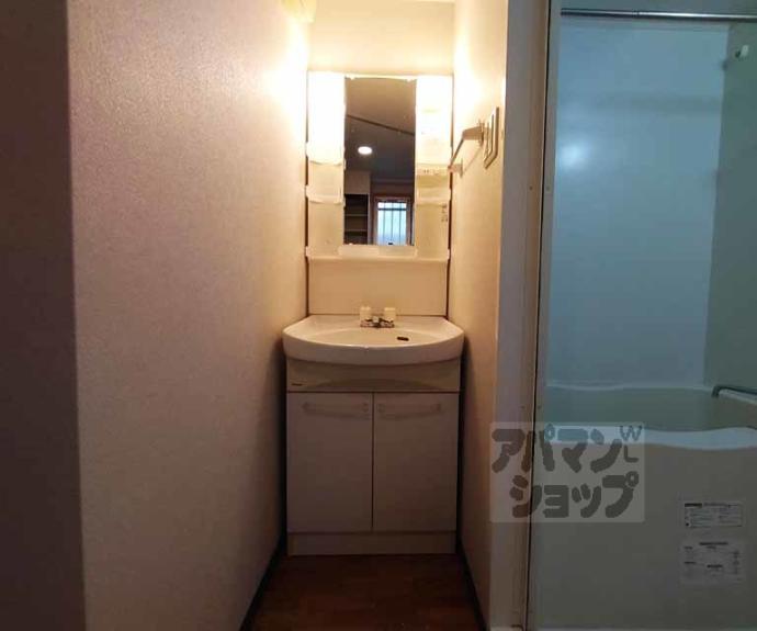 【ファミユ白川】間取