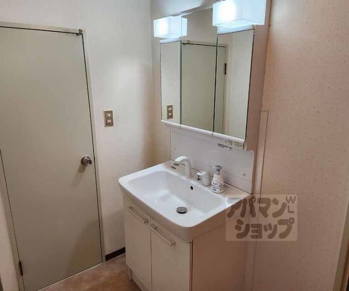 【京都二条ハイツ】間取