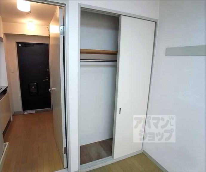【ステュディオフラット室町】間取