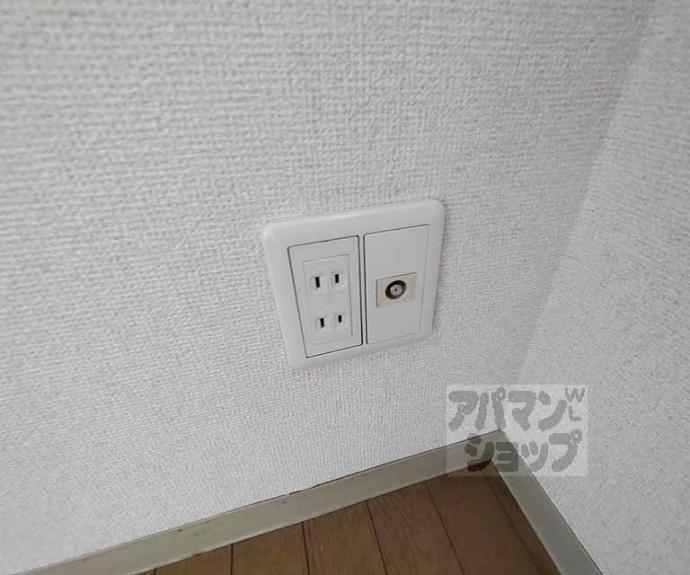 【ステュディオフラット室町】間取