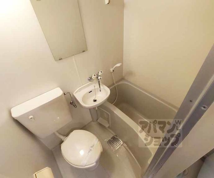 【ステュディオフラット室町】間取