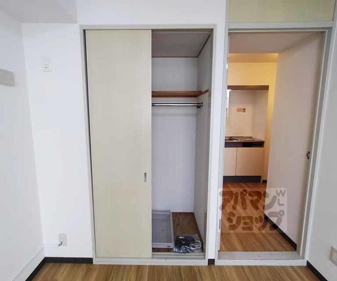 【ステュディオフラット室町】間取