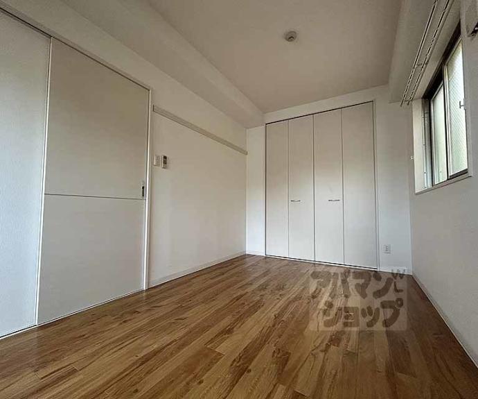 【コモド御所南】間取