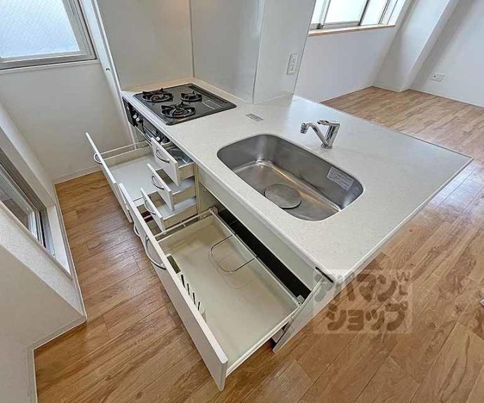 【コモド御所南】間取