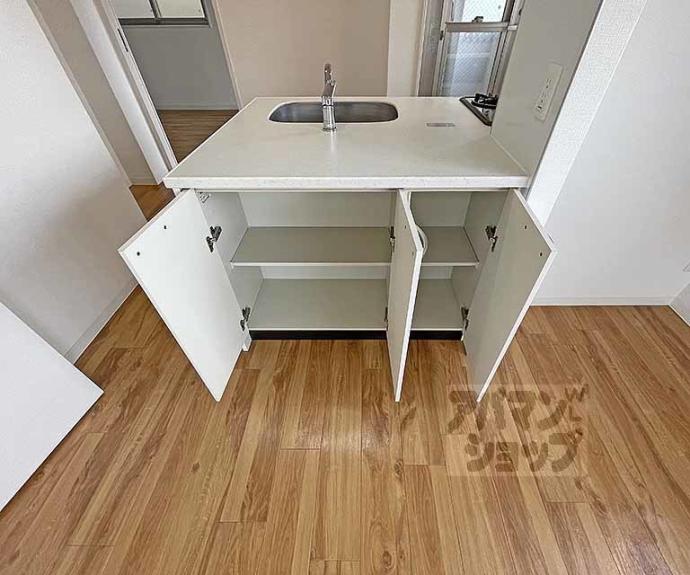 【コモド御所南】間取