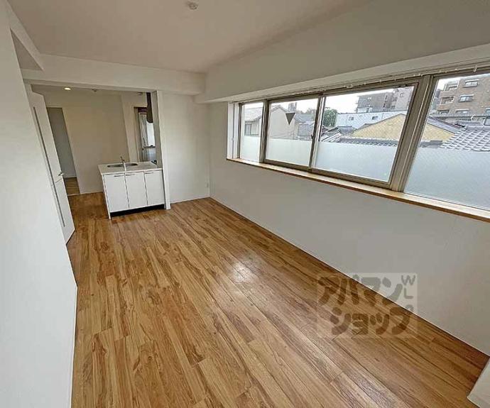 【コモド御所南】間取