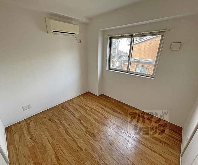 【コモド御所南】間取