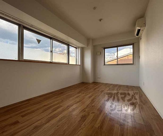 【コモド御所南】間取