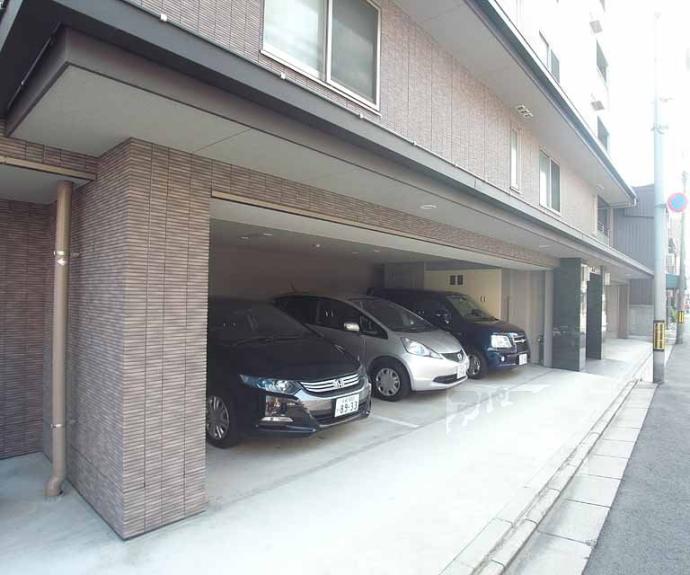 【エターナル高辻】間取