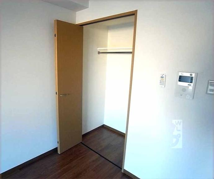 【エターナル高辻】間取