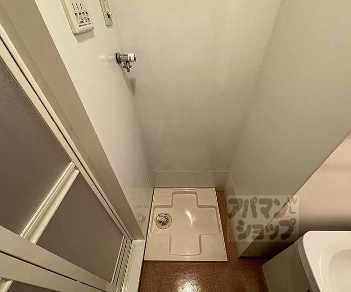 【エターナル高辻】間取