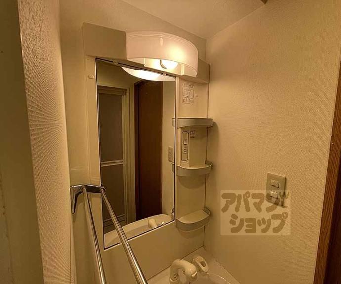 【エターナル高辻】間取