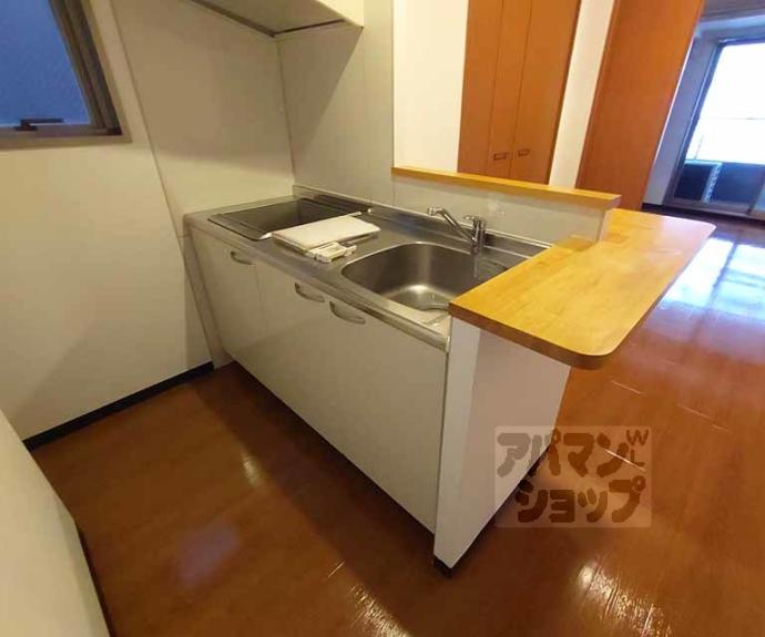 【アドバンス京都烏丸グルーブ】間取