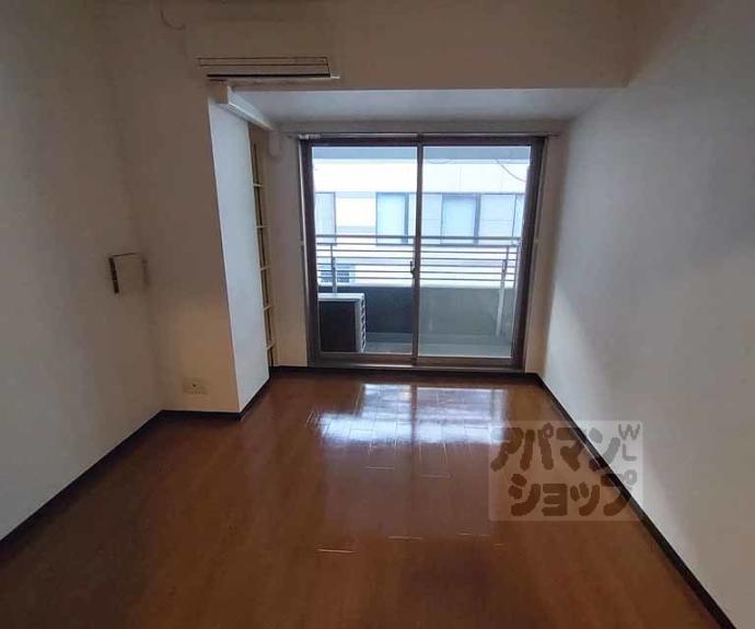 【アドバンス京都烏丸グルーブ】間取