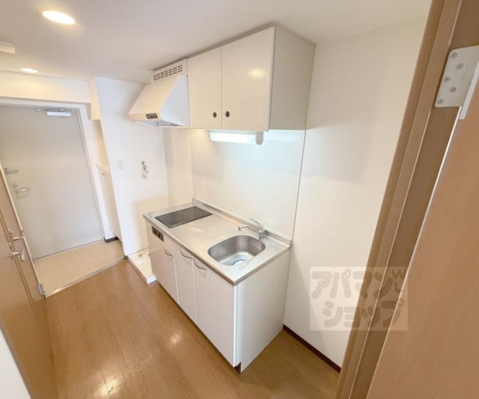 【アドバンス京都烏丸グルーブ】間取