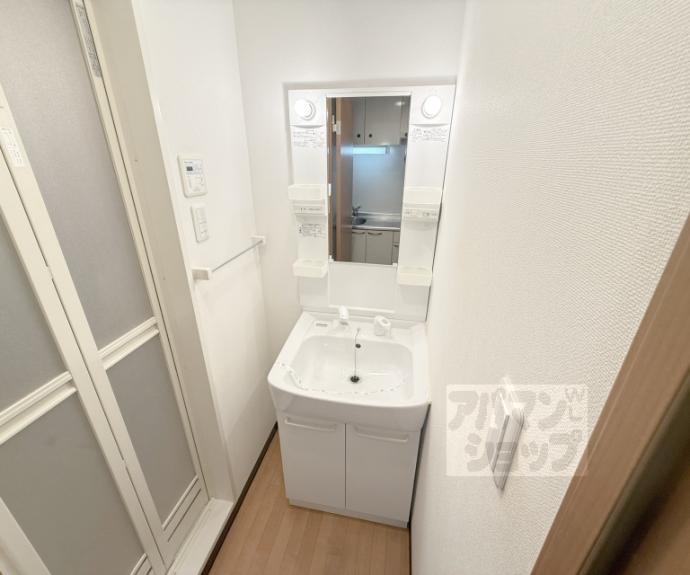 【アドバンス京都烏丸グルーブ】間取