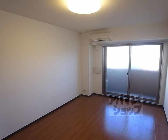 【アドバンス京都烏丸グルーブ】間取