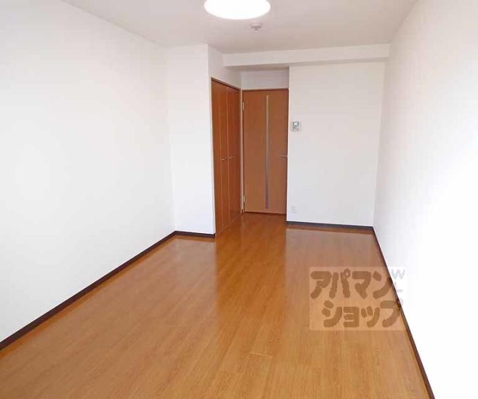 【アドバンス京都烏丸グルーブ】間取