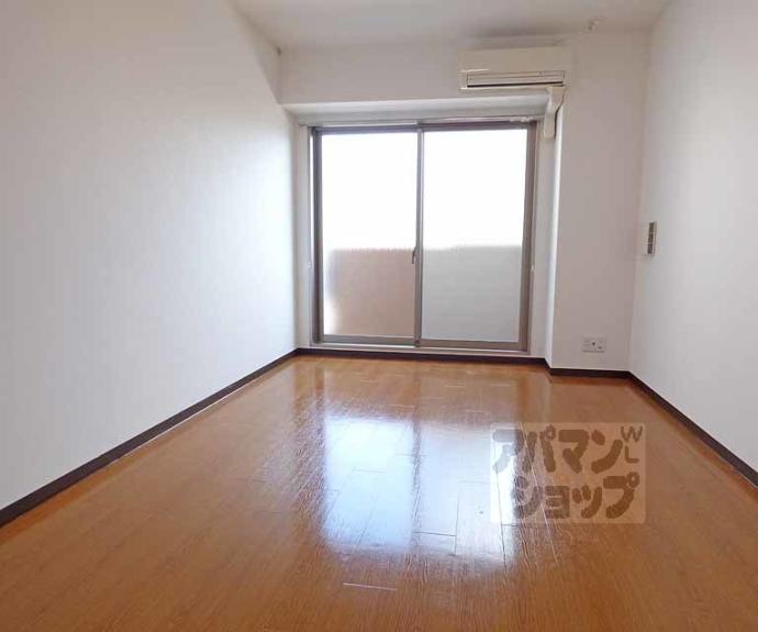 【アドバンス京都烏丸グルーブ】間取