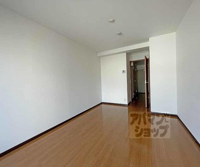 【アドバンス京都烏丸グルーブ】間取