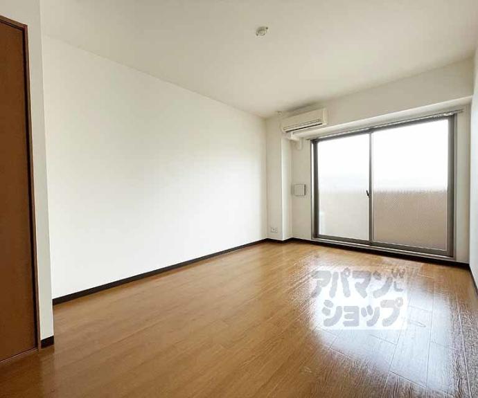 【アドバンス京都烏丸グルーブ】間取