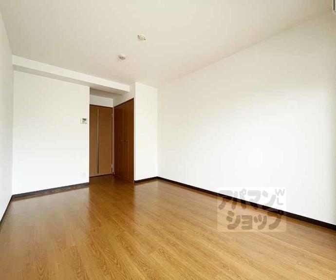 【アドバンス京都烏丸グルーブ】間取